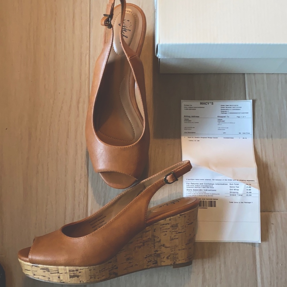 Brand new never worn cognac Wedges. Size 8